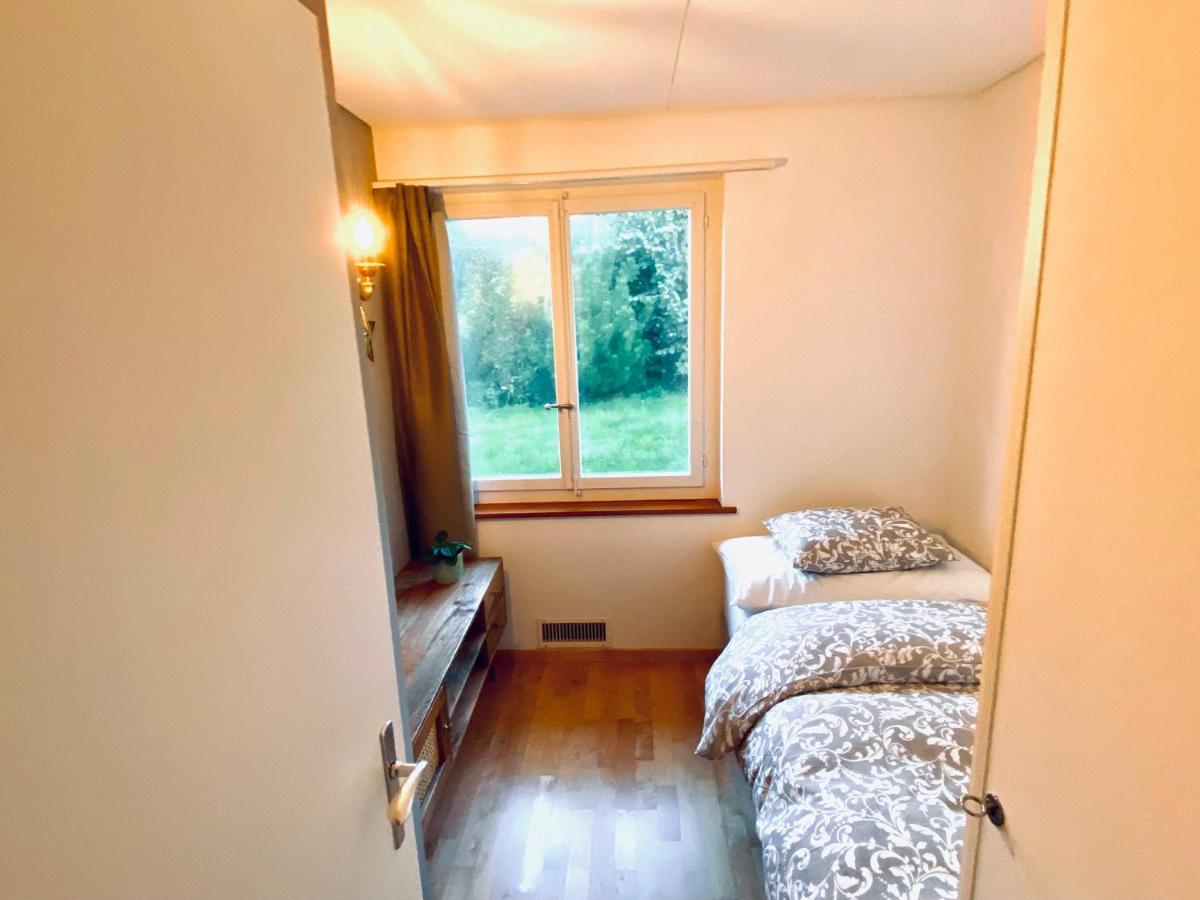 Lakeview Little House Krattigen Екстер'єр фото
